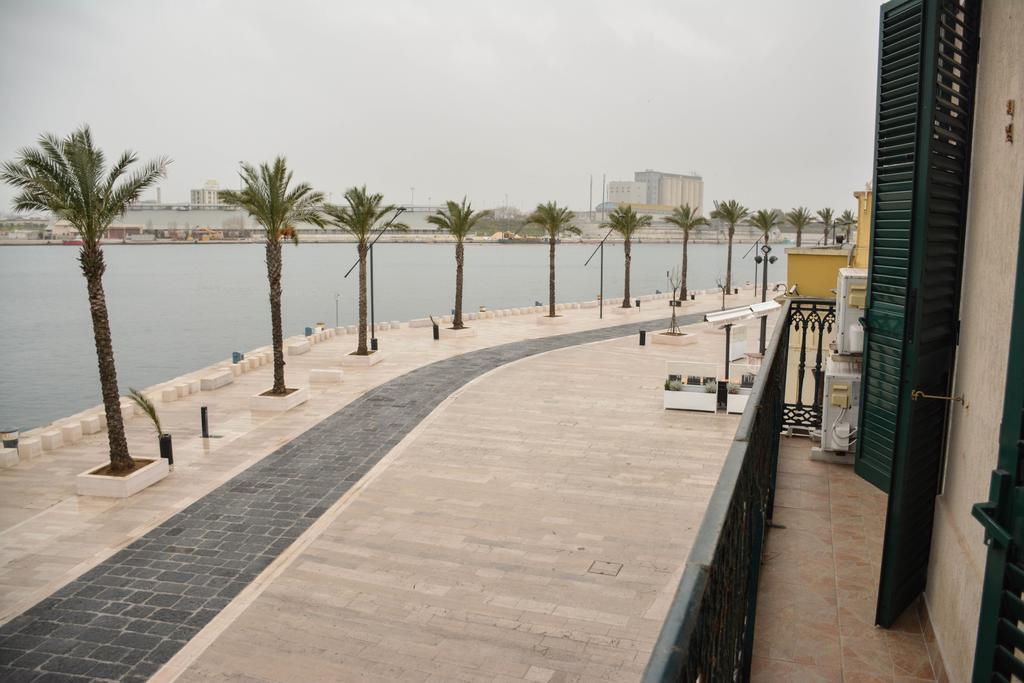 B&B Le Colonne Brindisi Dış mekan fotoğraf