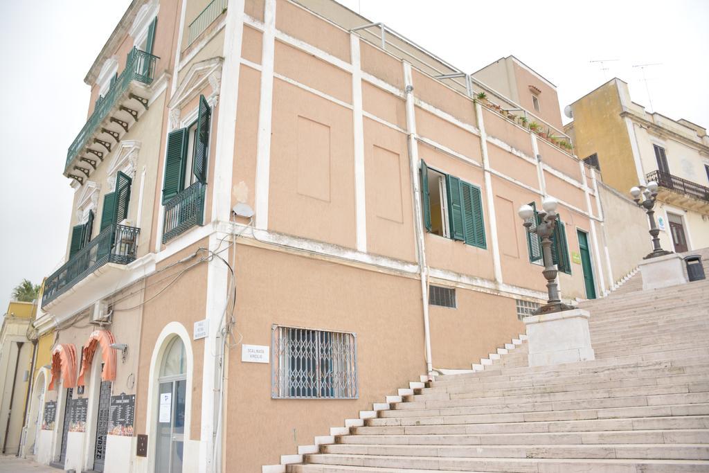 B&B Le Colonne Brindisi Dış mekan fotoğraf